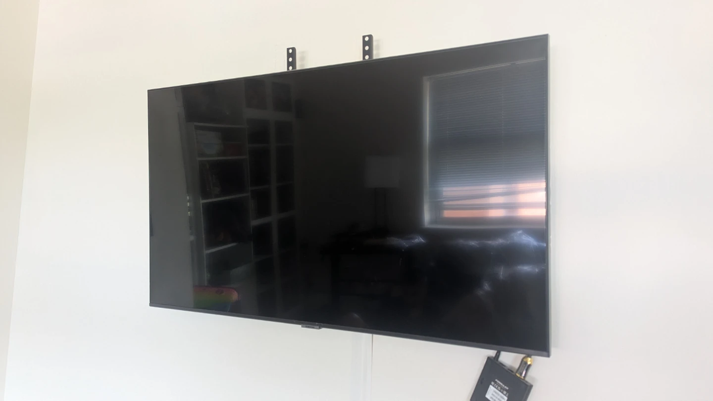 Samsung 43" Crystal UHD 4K Smart TV, includes wall mount