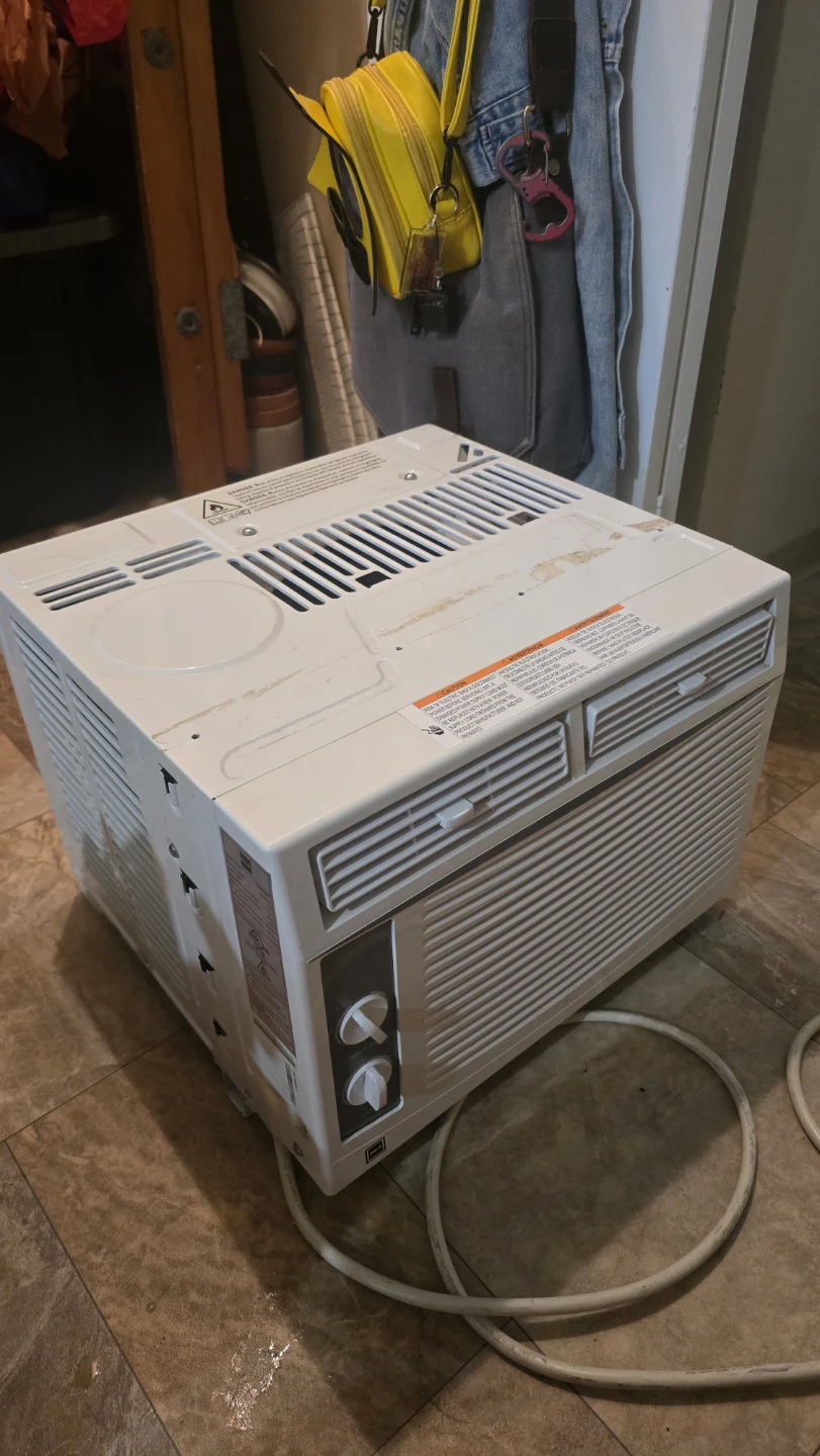 Window Room Air Conditioner