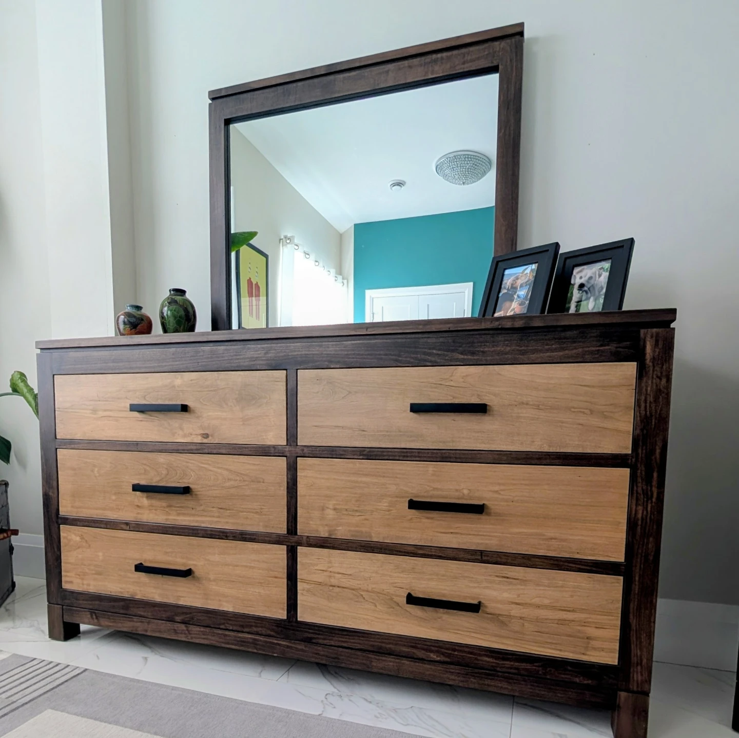 King Bed Frame and Dresser Set - photo 5