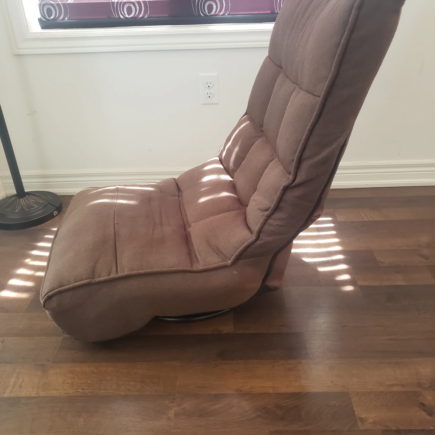 Brown adjustable Floor Chair - photo 5