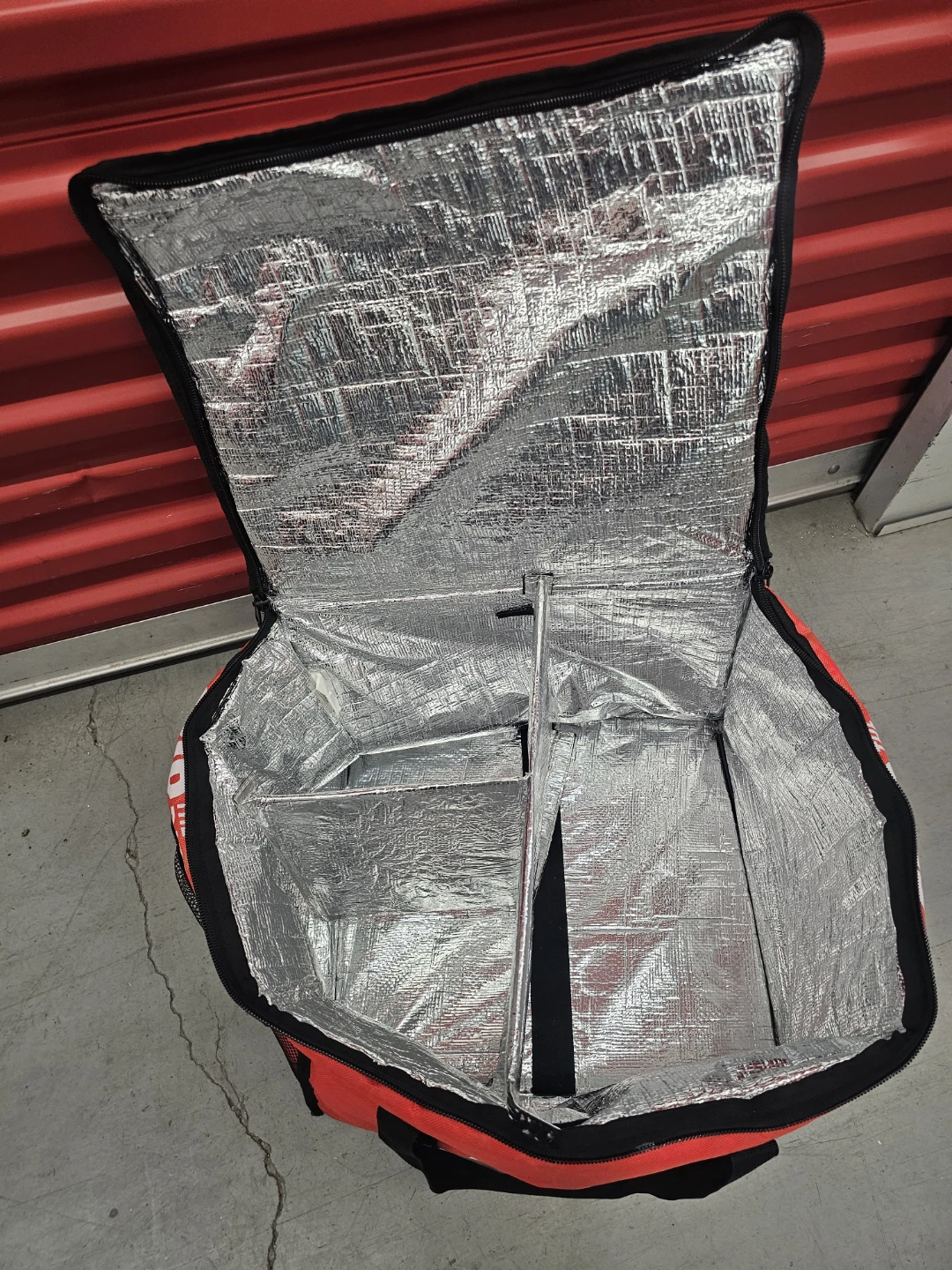 SkipTheDishes Insulated Food Delivery Bag