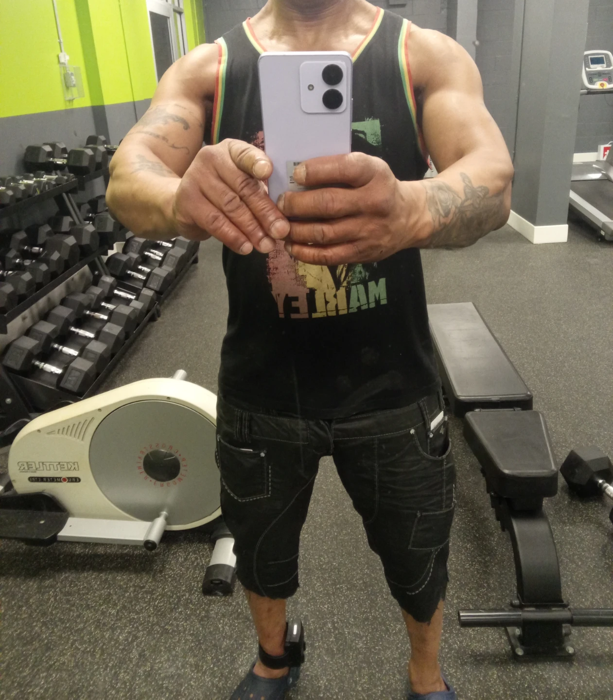 2 25 lb dumbbells