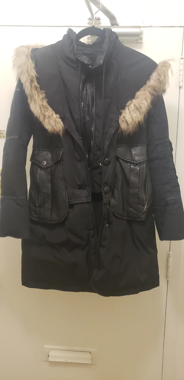 RUDSAK Black Puffer Coat with Fur Trim