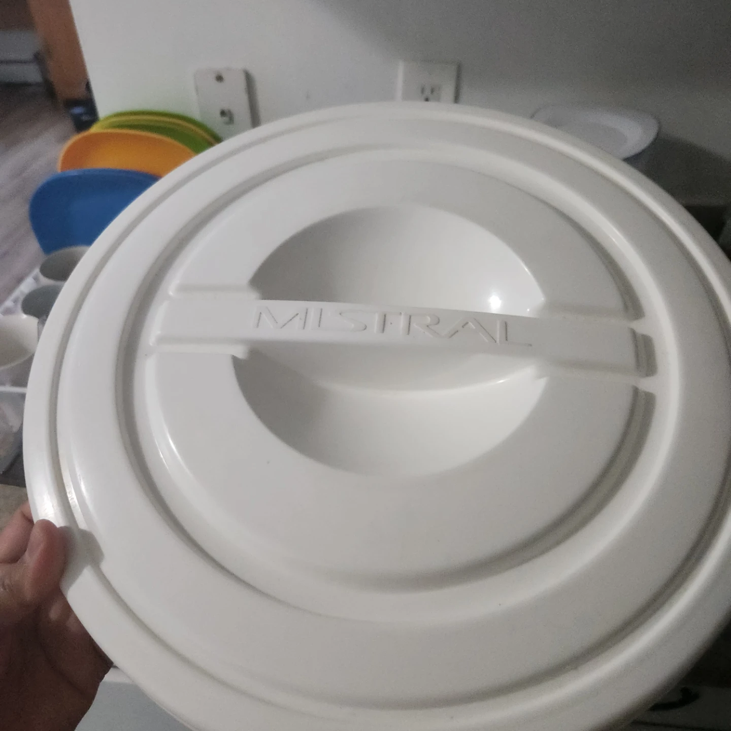 Mistral Multi-Purpose Can with Locking Lid - 24L - photo 3