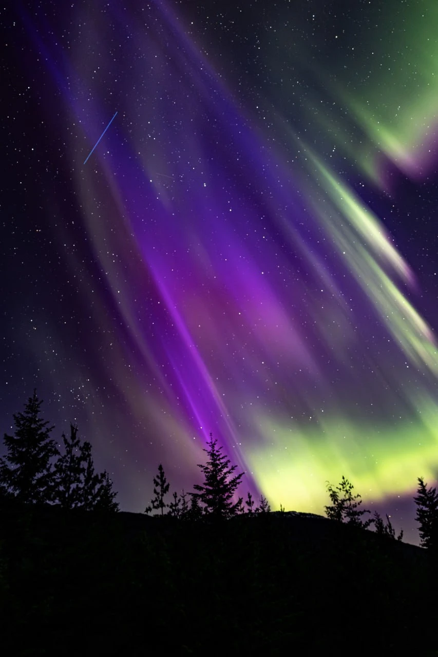 Aurora Borealis Original Photo Print, Revelstoke, BC, 12" x 18" - photo 2