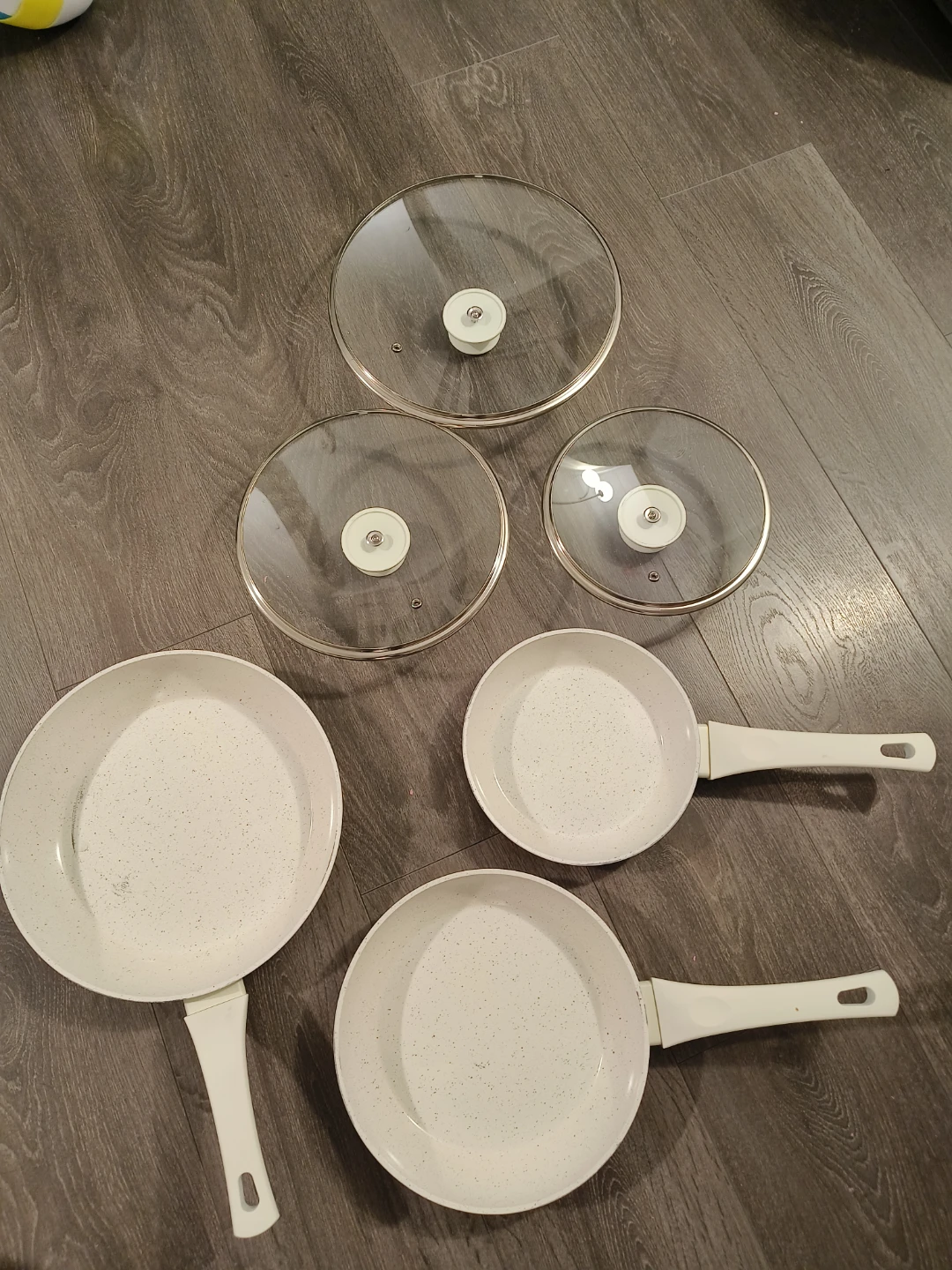 Innerwell 3 Frying Pan Set with Lids