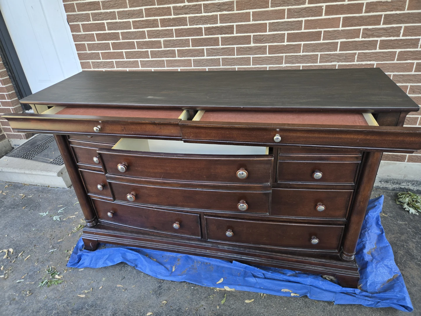 Wooden Dresser with 9 Drawers