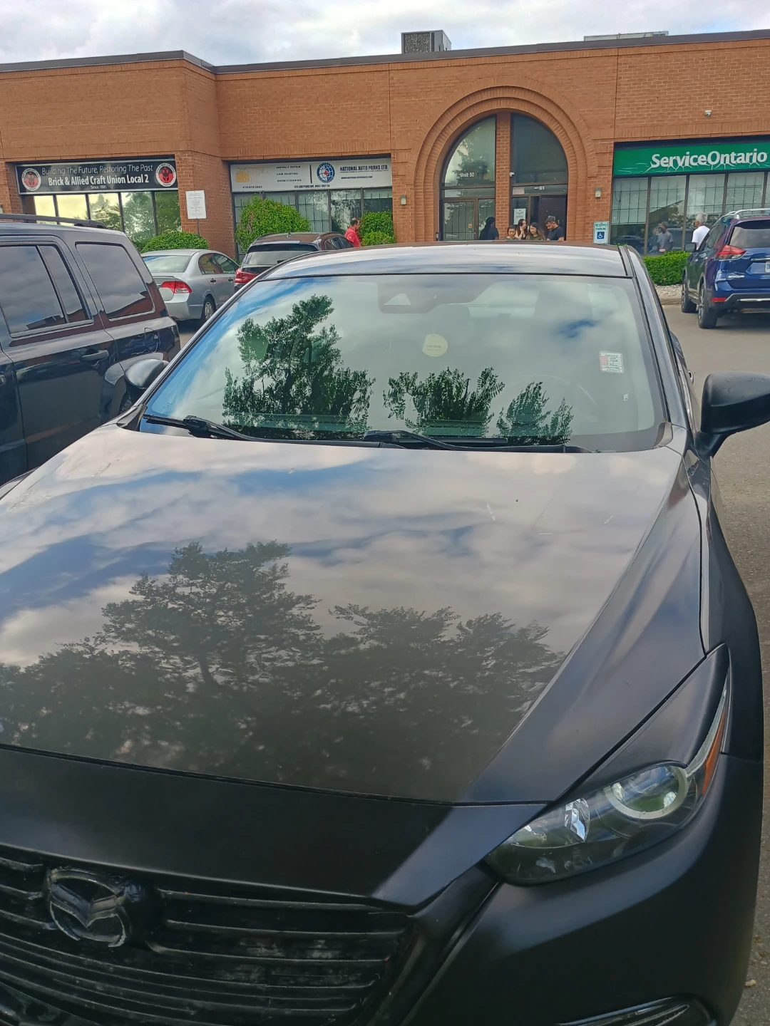 2018 Mazda3 Safety Certified+Carfax + winter tires included - photo 2