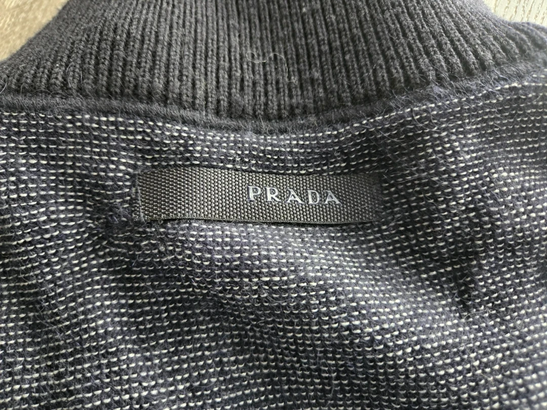 Prada Men's Zip-Up Knit Sweater – Size 50 (Large) – $15 - photo 3