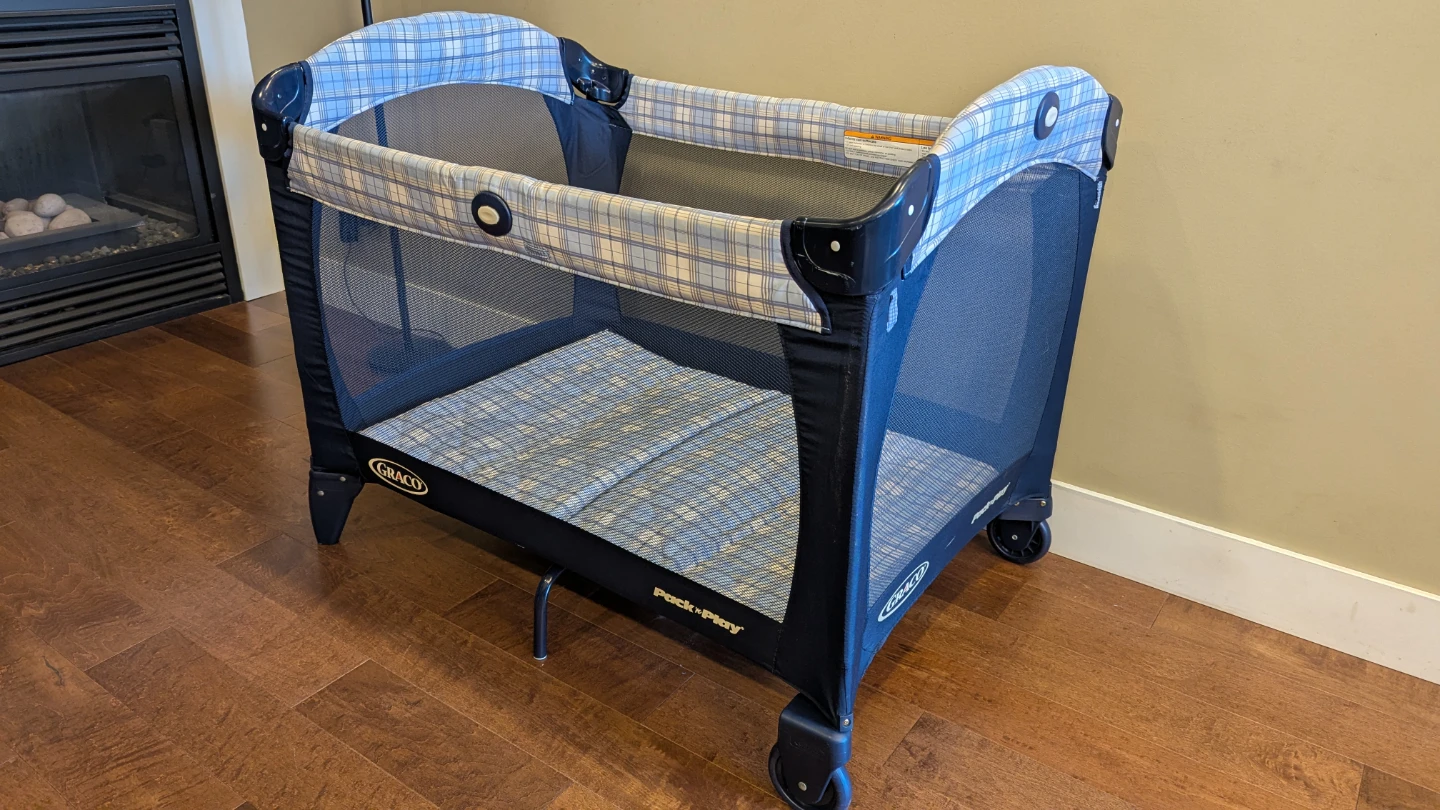 Graco Pack 'n Play Portable Playard - photo 2