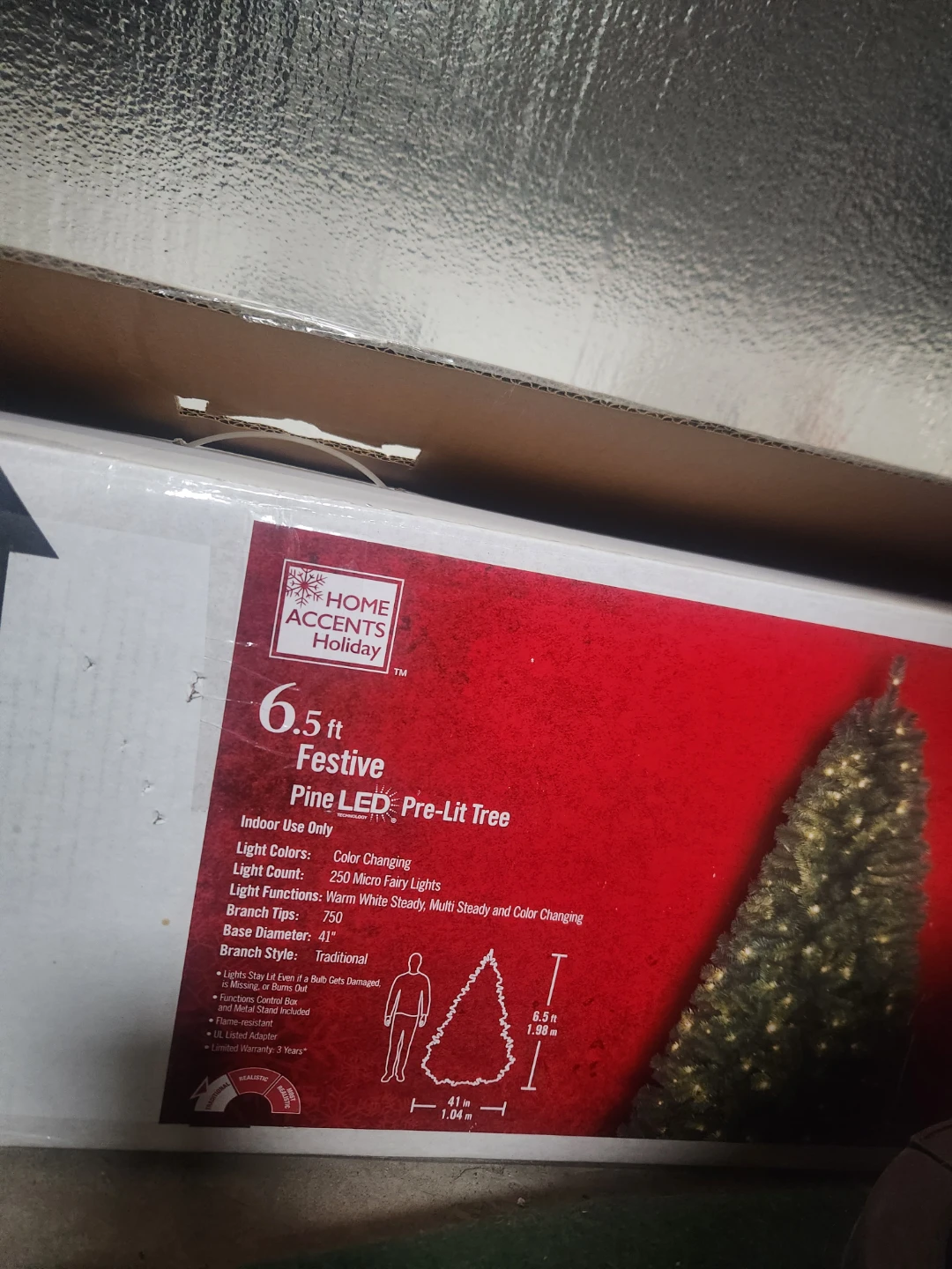 Home Accents Holiday 6.5 ft Pre-Lit Christmas Tree ⚽ - photo 2
