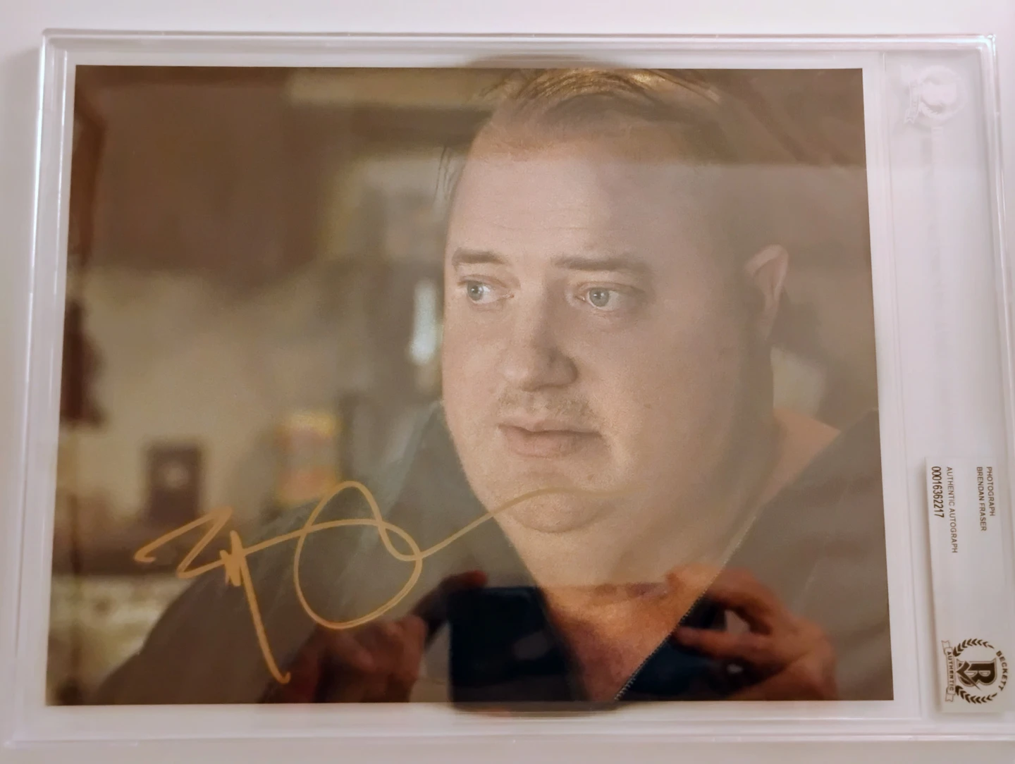 Brendan Fraser Autographed 8x10 Beckett Encapsulated