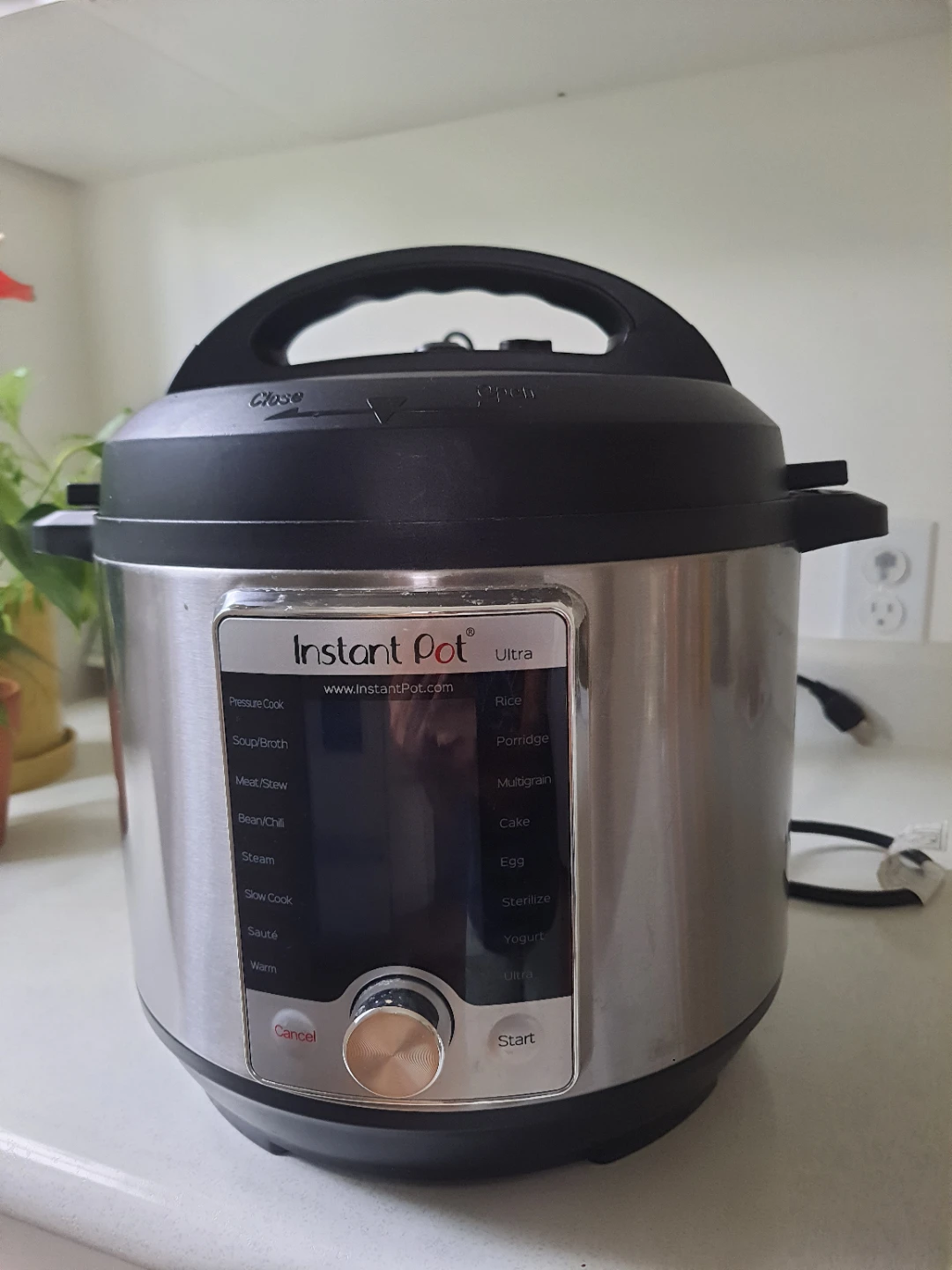 Kitchen appliances moving sale