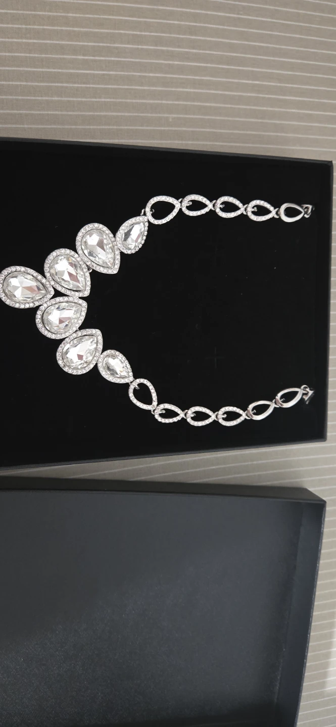 Statement Crystal Necklace with Silver-Tone Chain - photo 2