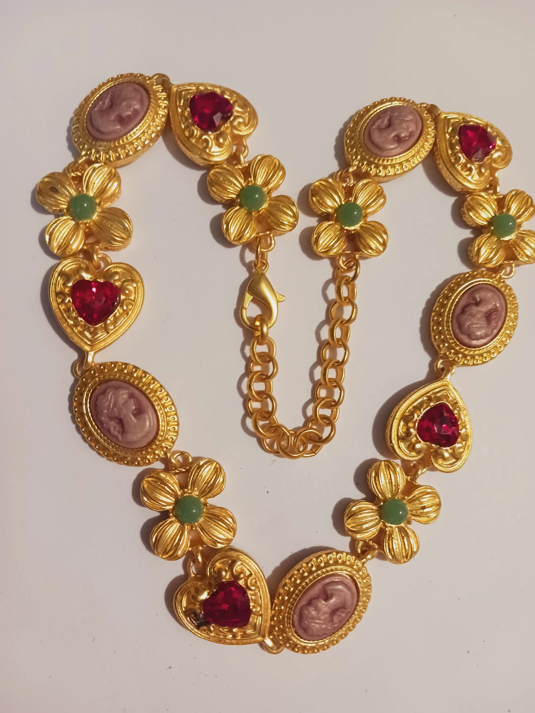 New !! Gold Tone Necklace with Cameos and Gems