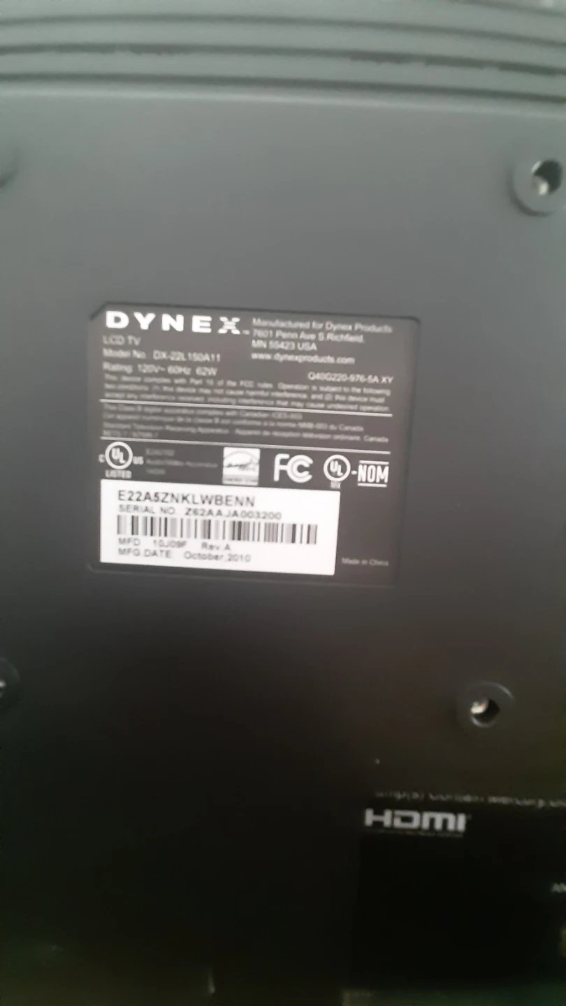 Dynex 22" LCD TV - photo 4