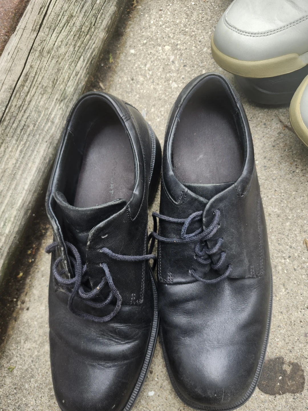 Rockport Black Leather Lace-Up Dress Shoes