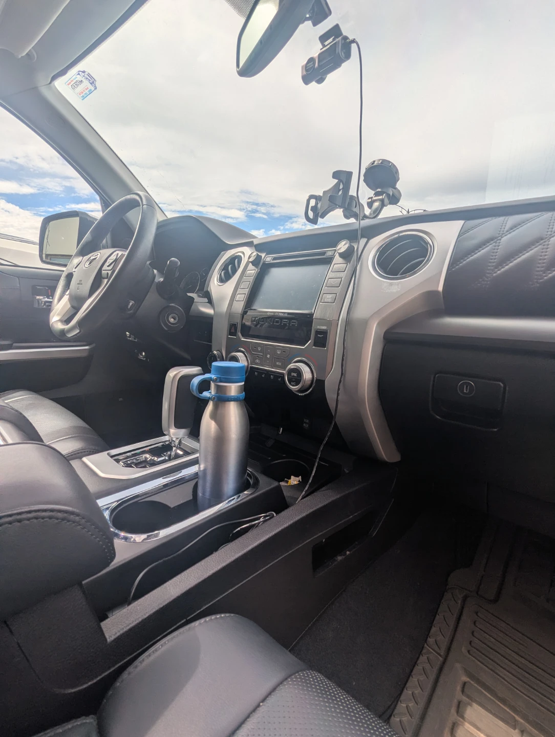 2015 Toyota Tundra Platinum CrewMax - photo 5