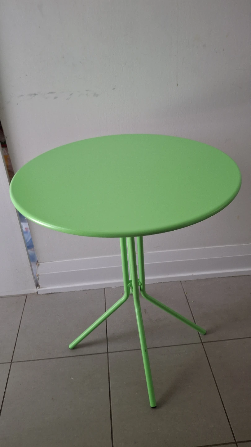Green Metal Bistro Table and Chair Set - photo 2