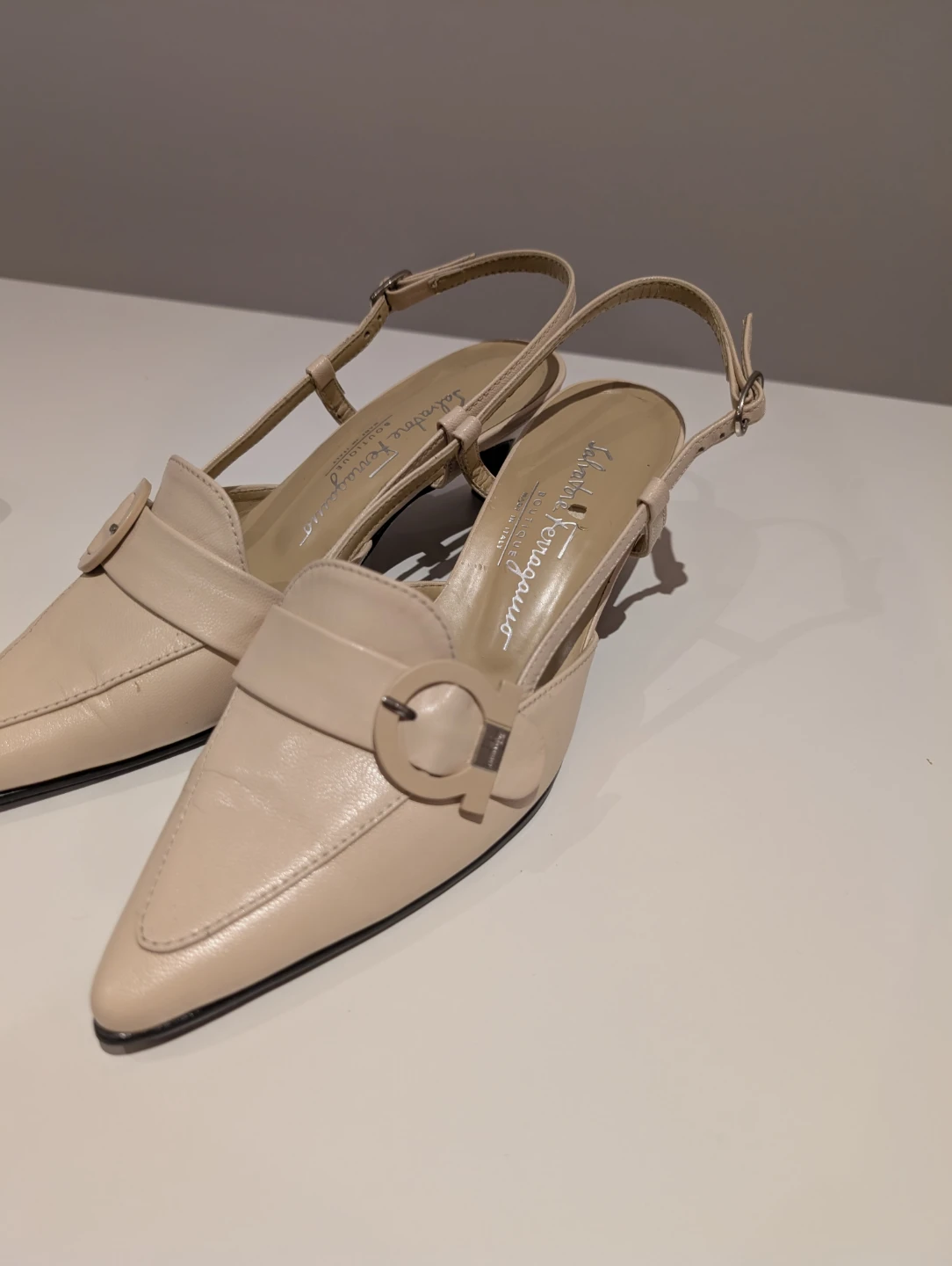 Authentic Salvatore Ferragamo leather slingback heels 6.5