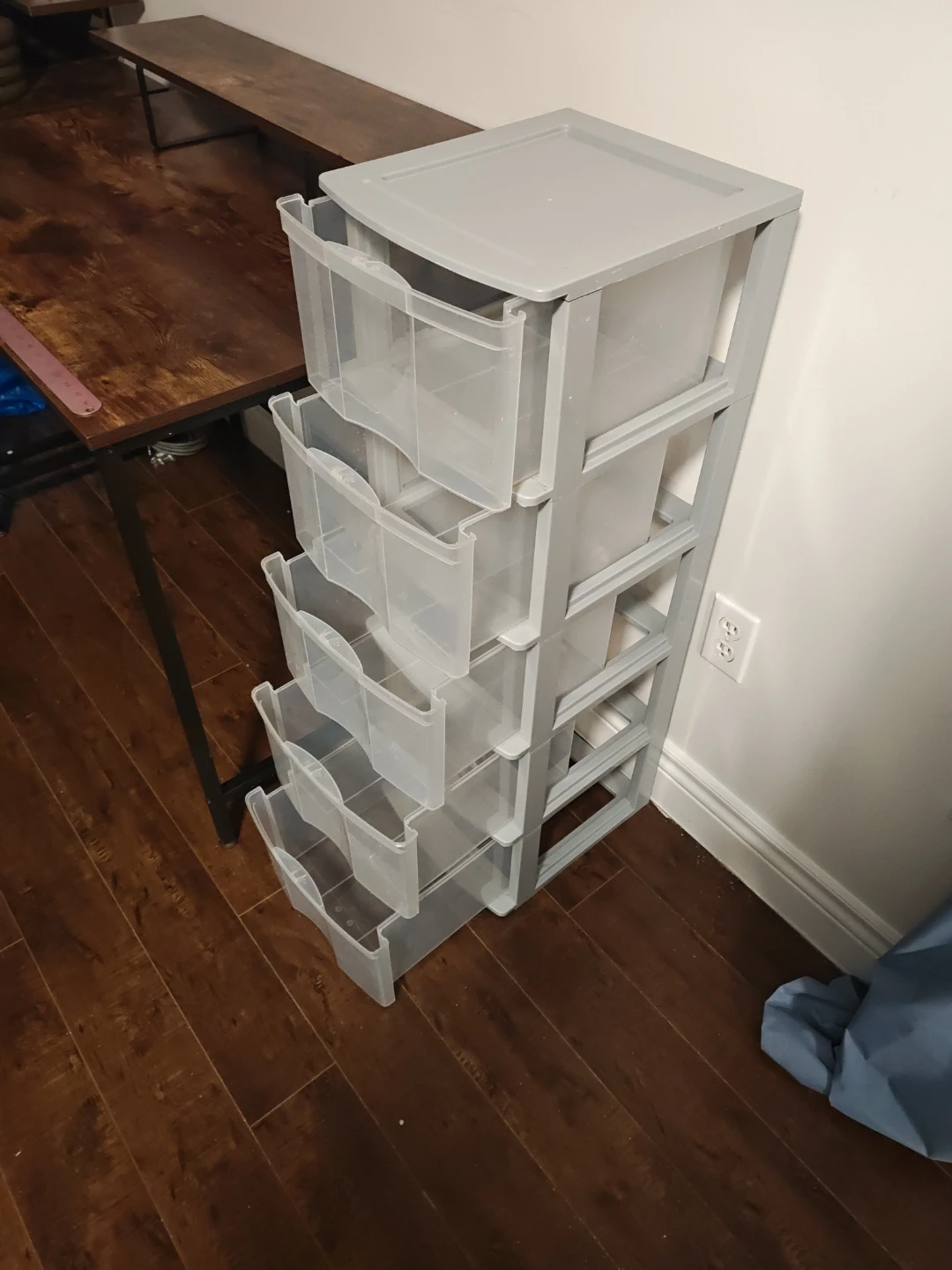 Grey 5-Drawer Plastic Storage Unit - photo 3