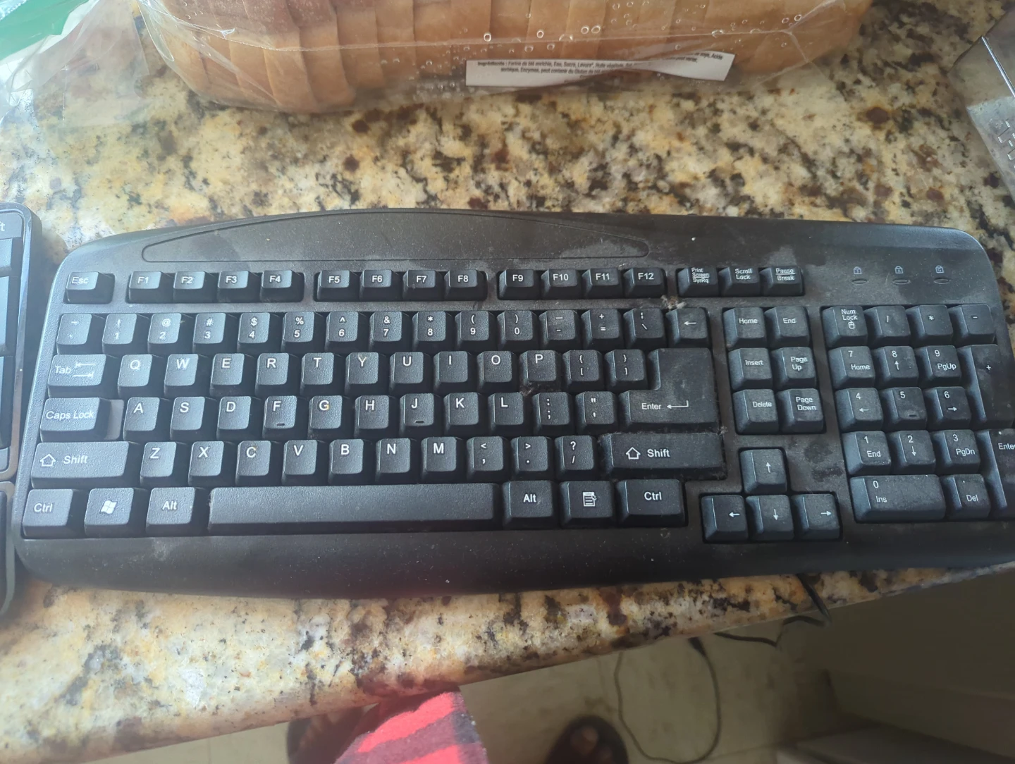 2 Keyboards USB& wireless