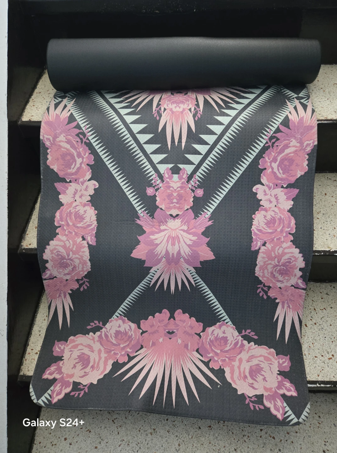 Floral Print Yoga Mat - photo 2