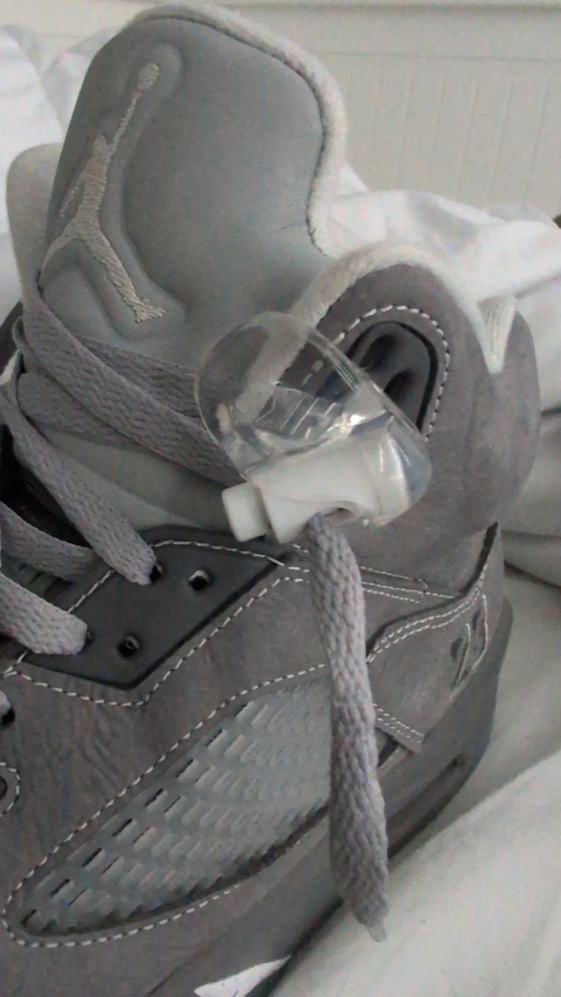 Air Jordan 5 Wolf Greys size 10 lightly used. Sold out - photo 3