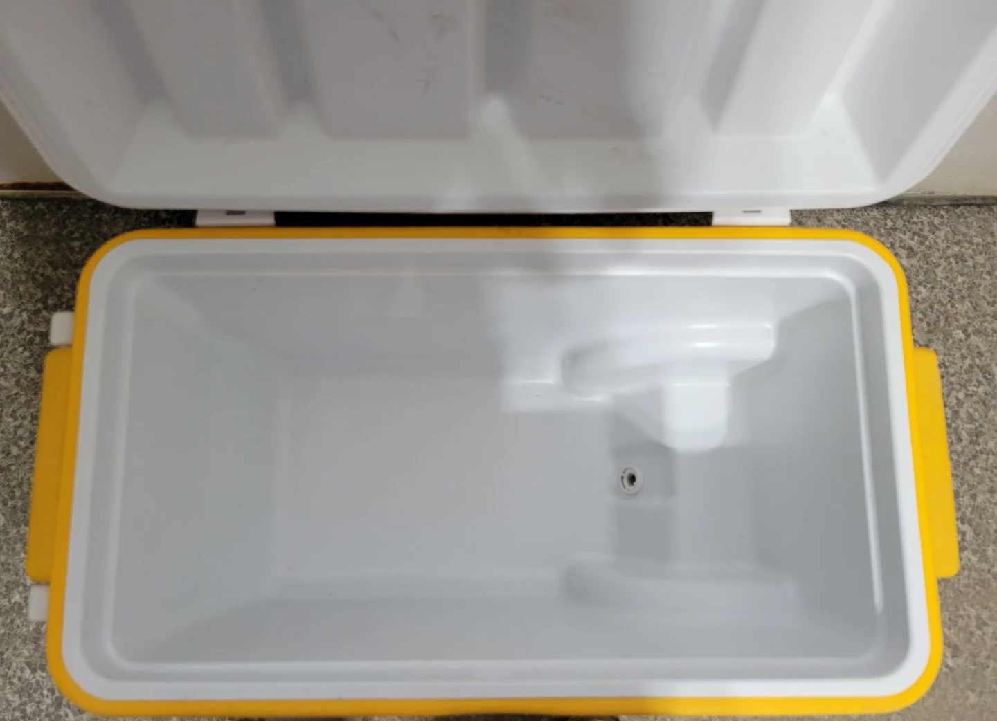 Coleman cooler - photo 2