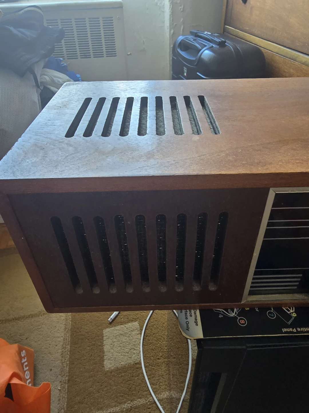 Strauss LT-180 "Instant Sound" AM/FM Radio - photo 3