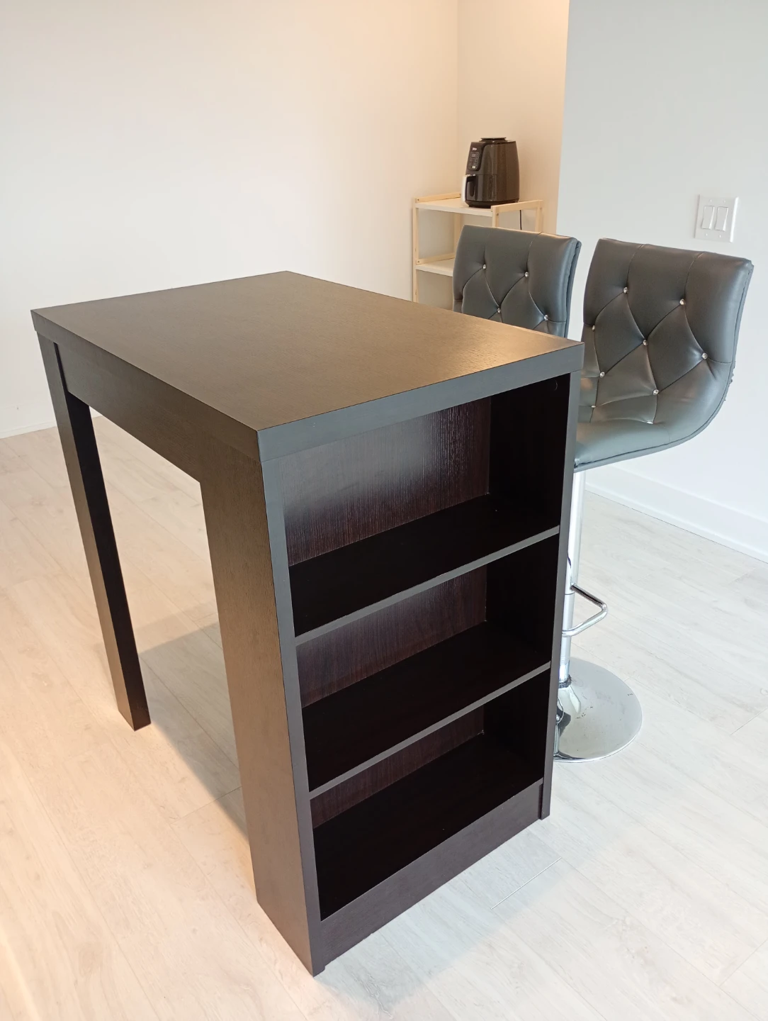Bar Table + Stools - photo 2