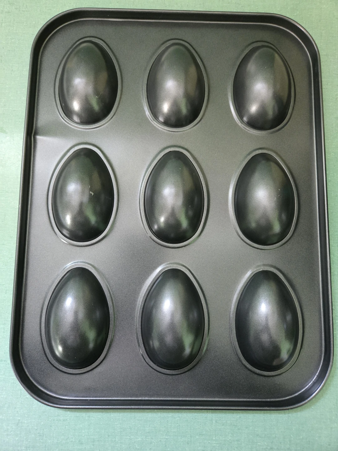 Egg Shaped Muffin/Cupcake Baking Pan - photo 2