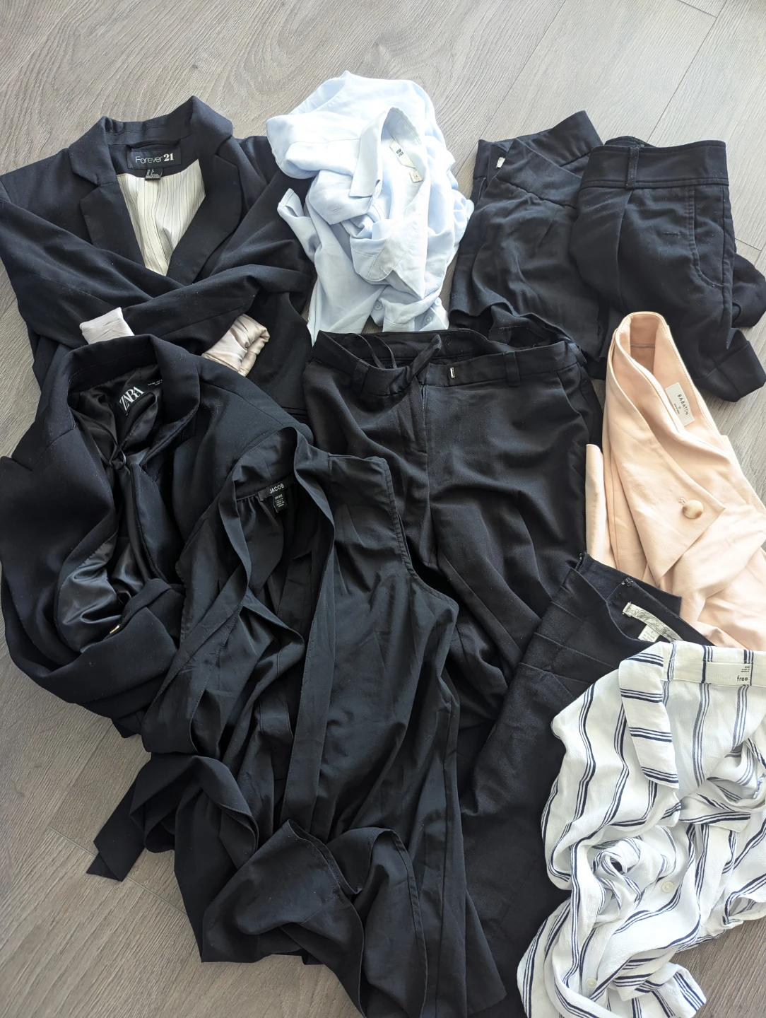 Bundle A (Women's Business Casual Clothing) size xs/s