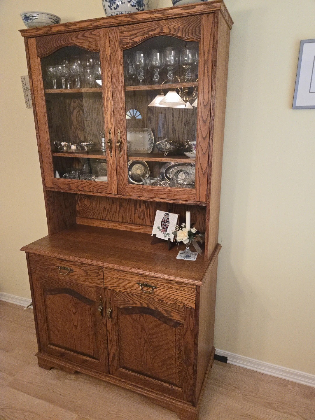 Oak China Cabinet - photo 2