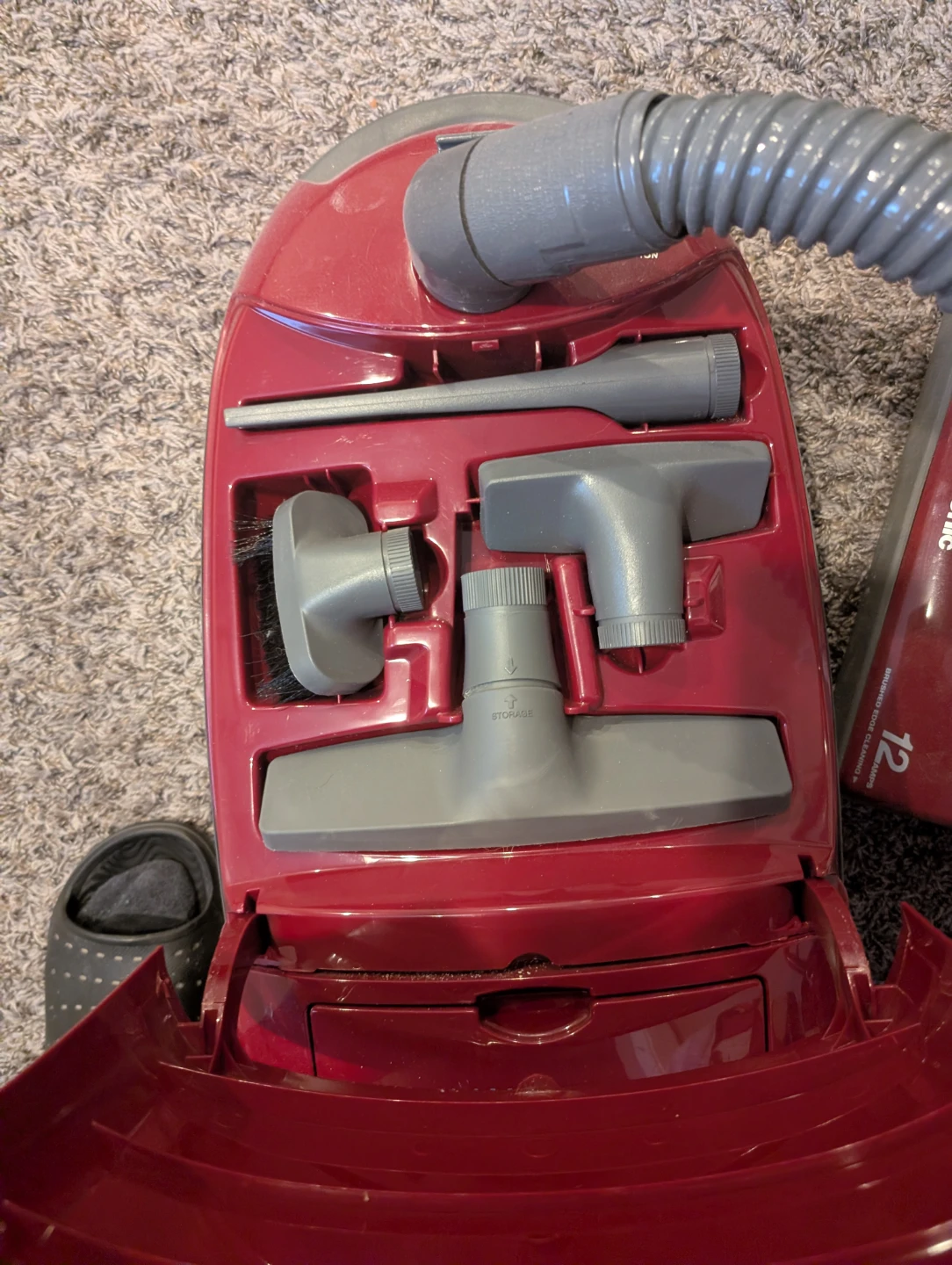Panasonic MC-CG902 Bagged Vacuum Cleaner - photo 3