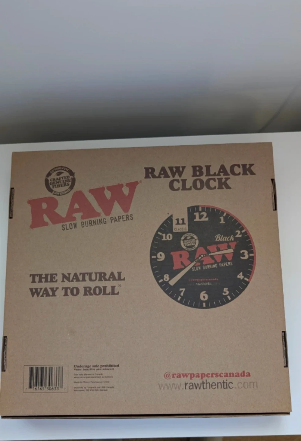 RAW BLACK WALL CLOCK COLLECTABLE BNIB - photo 2