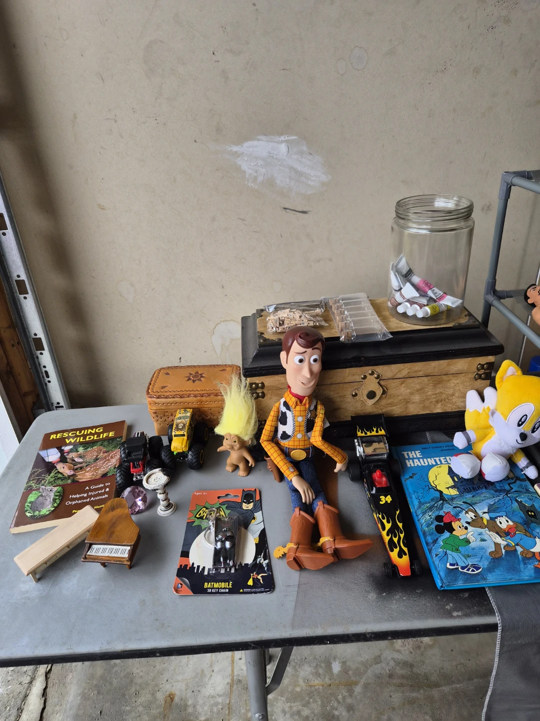 YARD SALE - Bridlewood Circle- June 6th 9am-2pm - photo 5