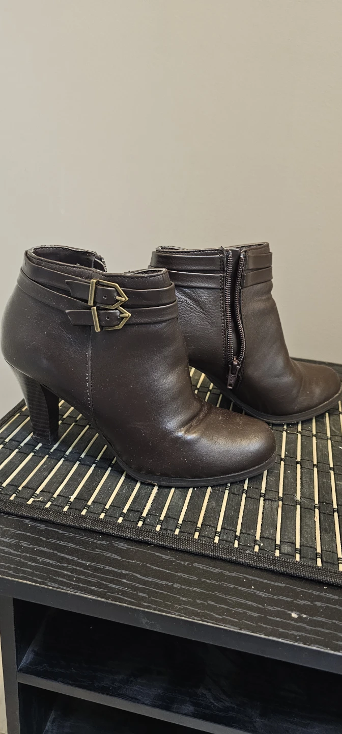 Brown Ankle Boots with Buckle Detail - photo 5