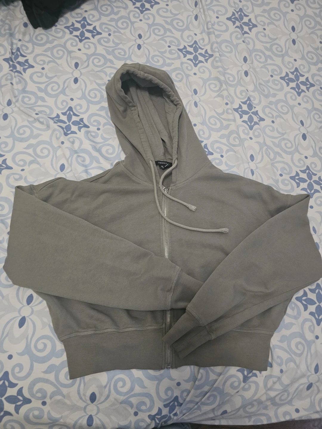 Forever 21 Cropped Zip-Up Hoodie