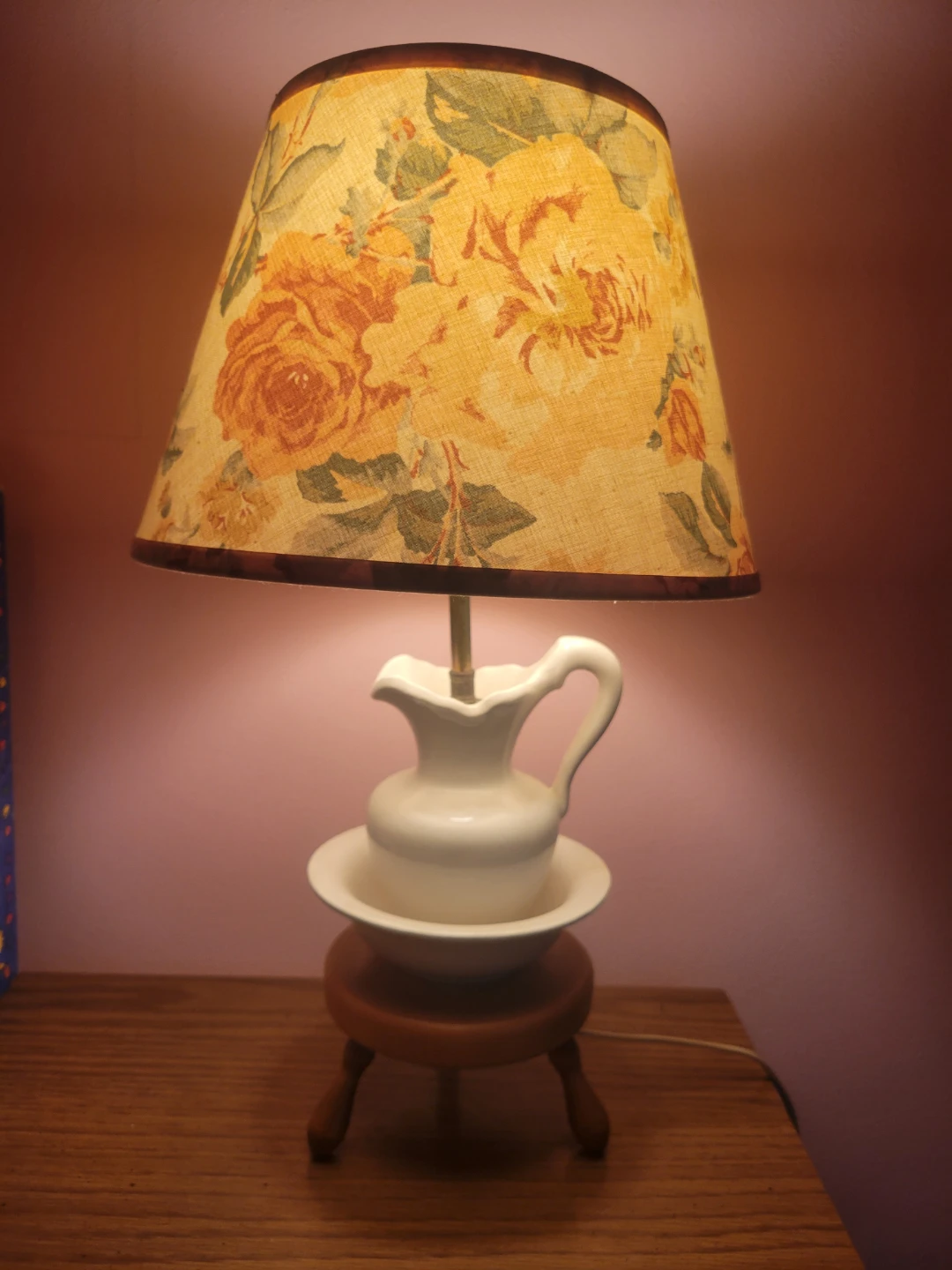 Vintage Floral Lamp