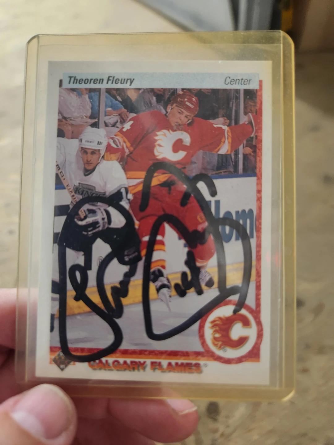 Theoren Fleury Calgary Flames Hockey Card - Autographed