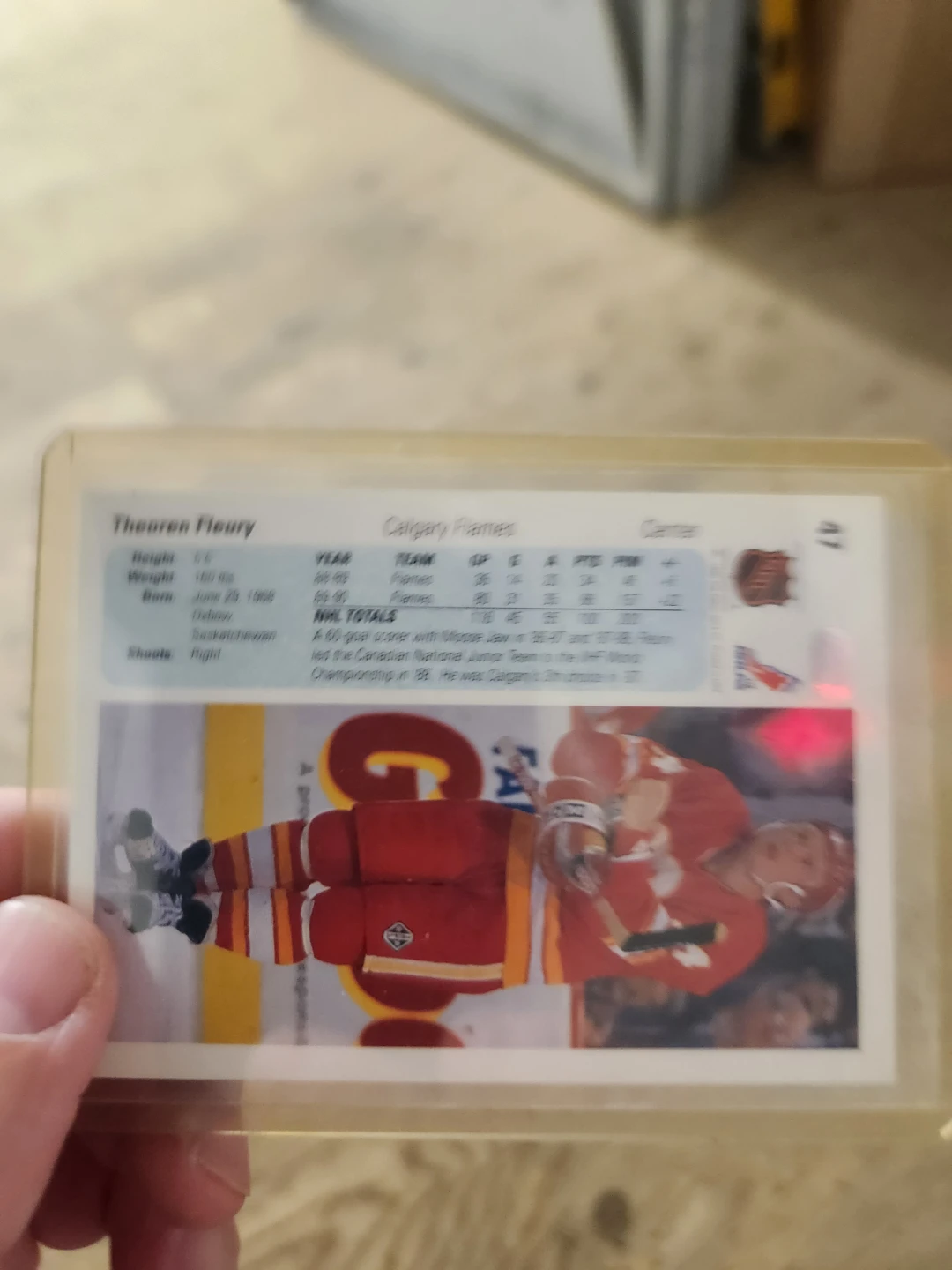Theoren Fleury Calgary Flames Hockey Card - Autographed - photo 3