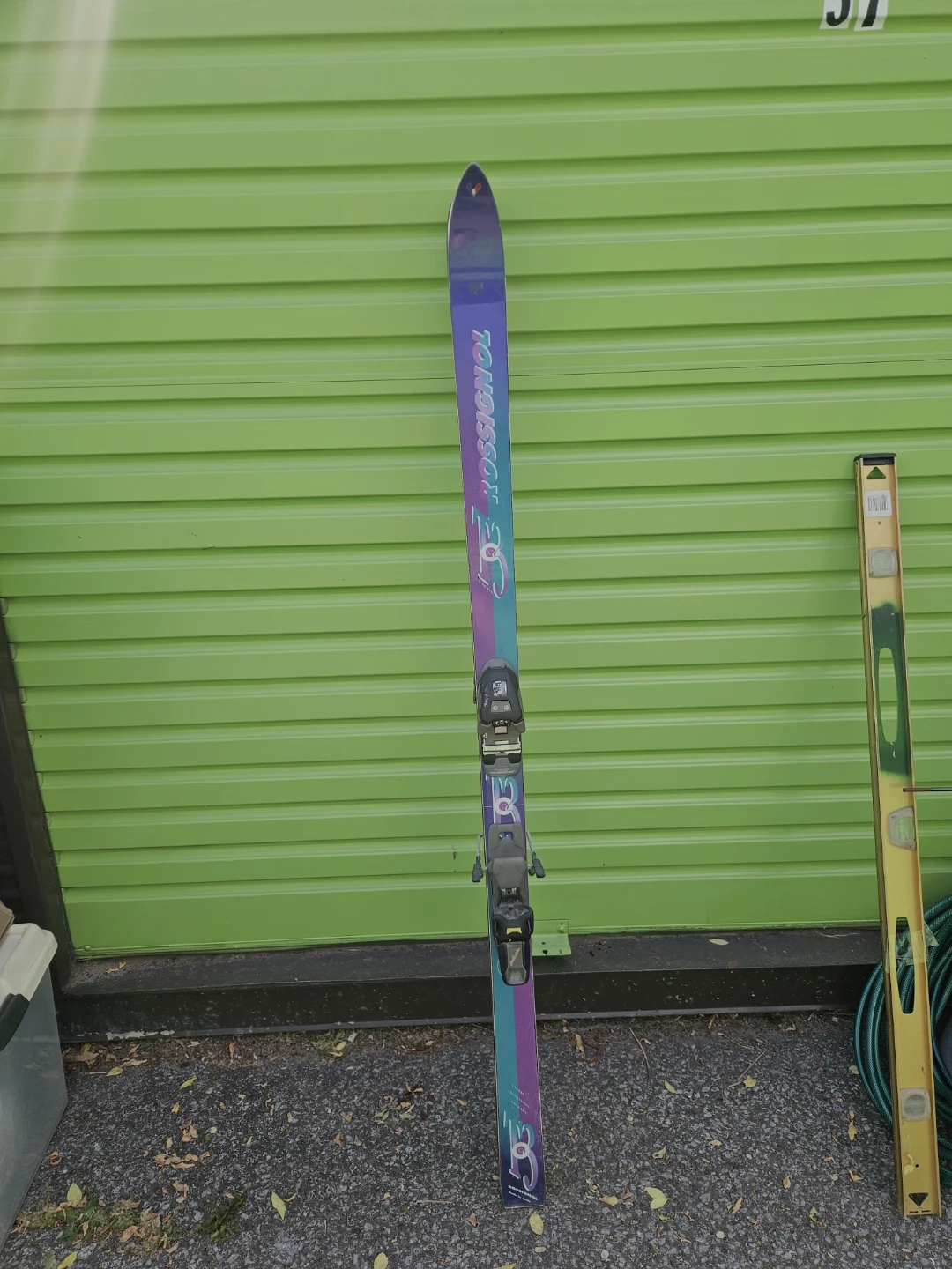 Rossignol skis with bindings - photo 2