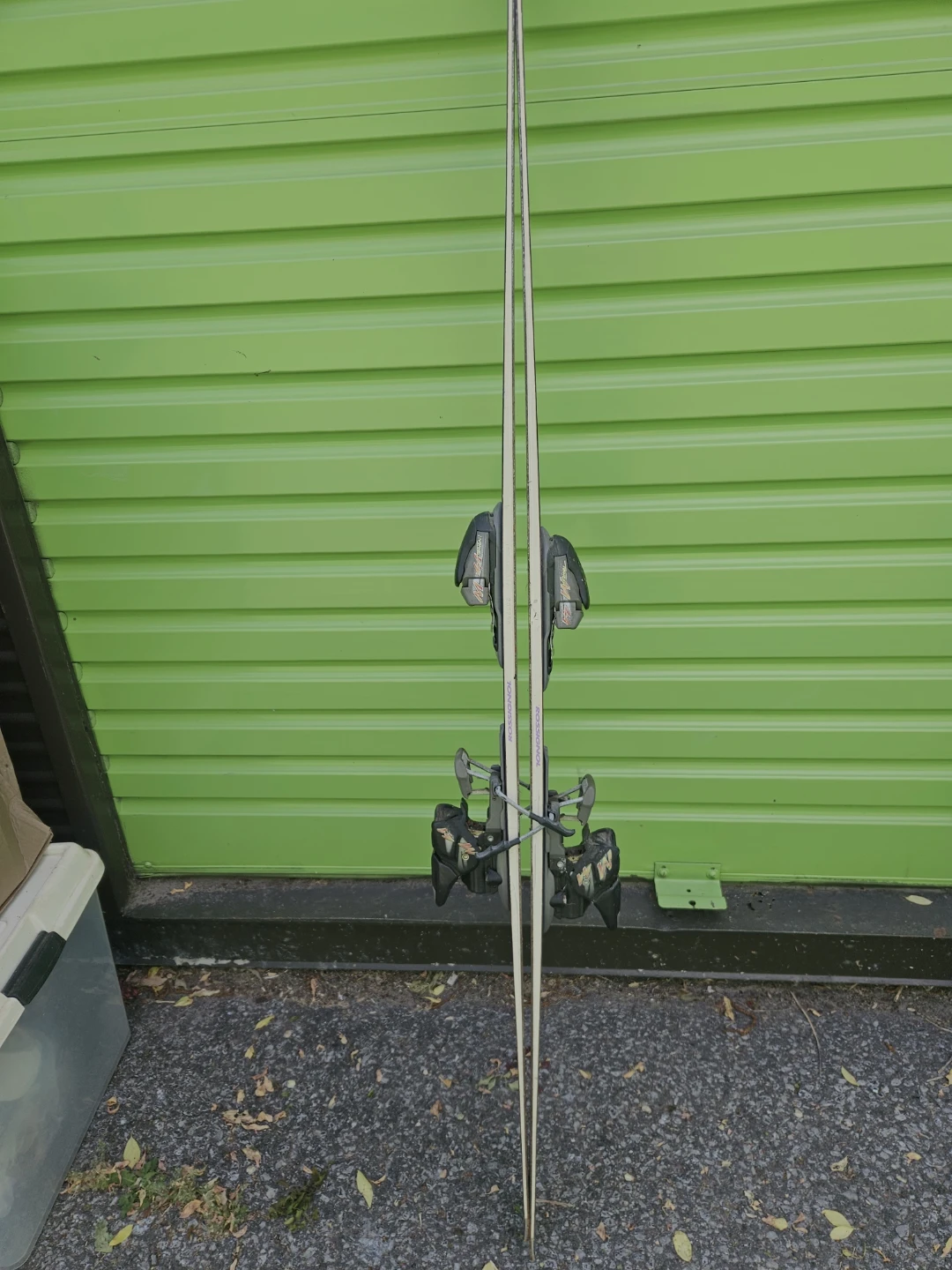 Rossignol skis with bindings - photo 3