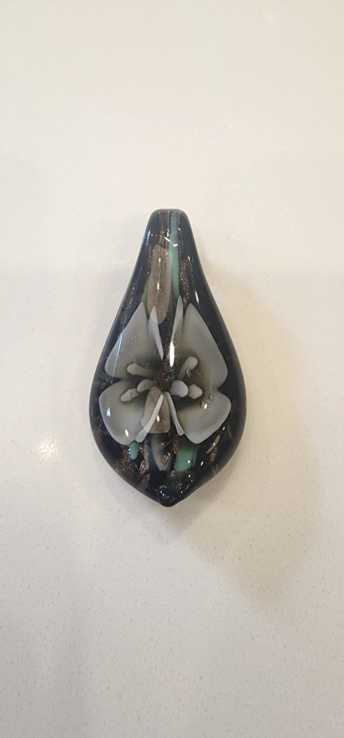 Handmade Glass Pendant with Floral Design - photo 2