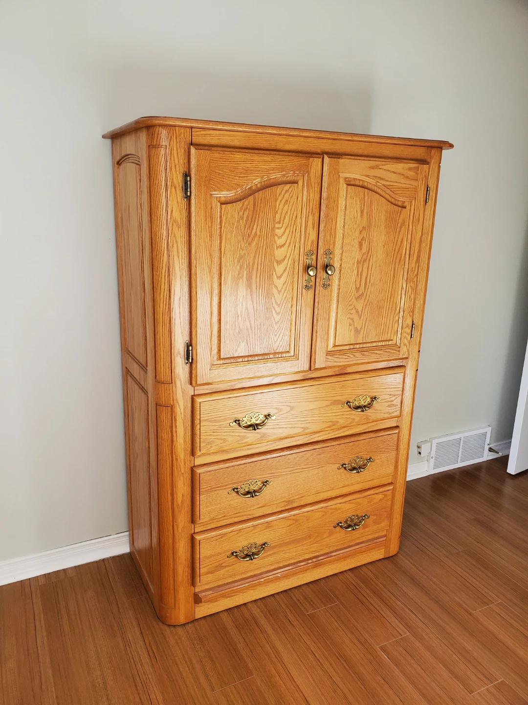 3 piece solid oak bedroom matching set QUEEN - photo 2