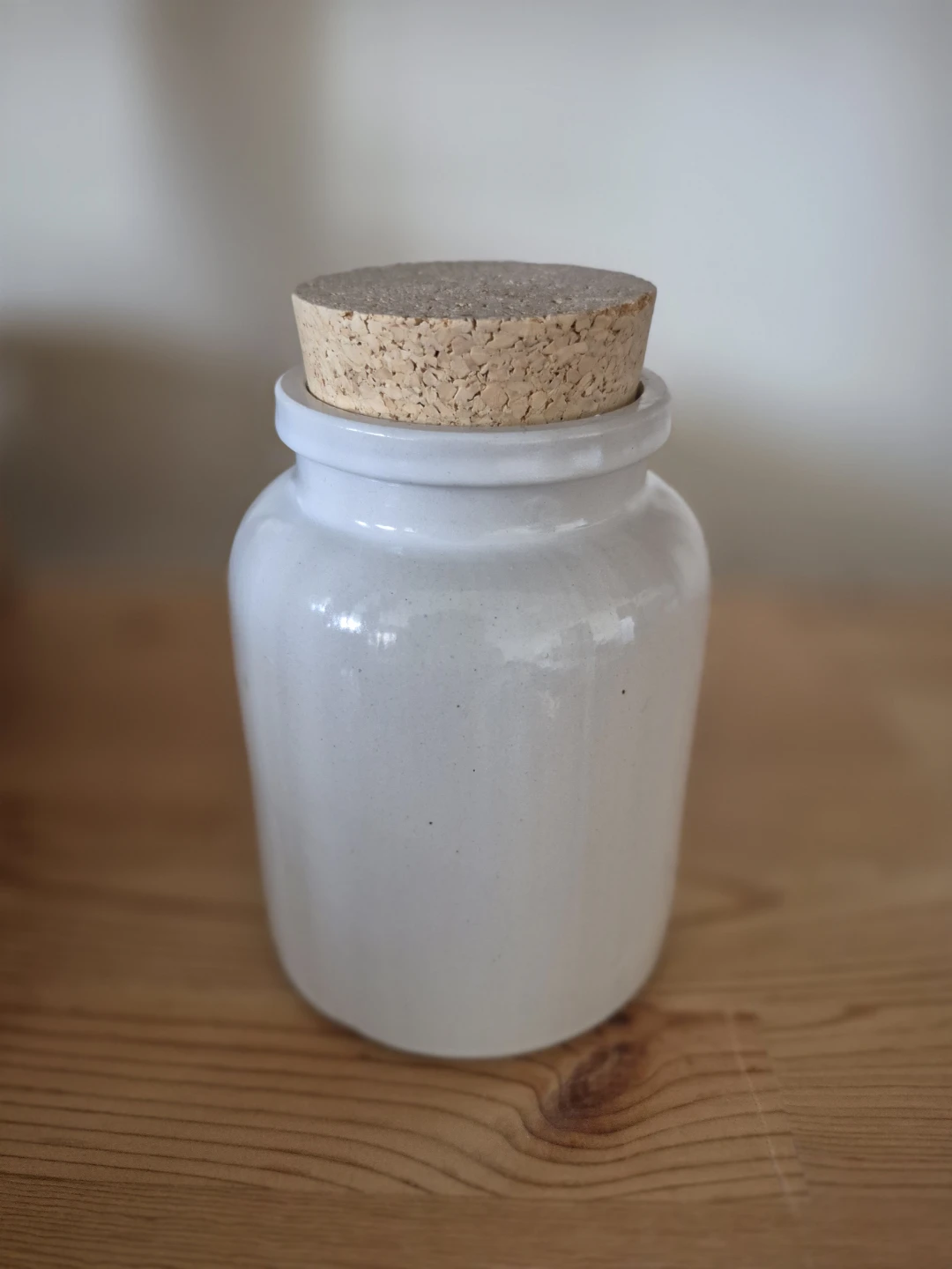 Vintage Dutch Ceramic Mustard Crock Jar w/Cork Lid & Windmill - photo 2