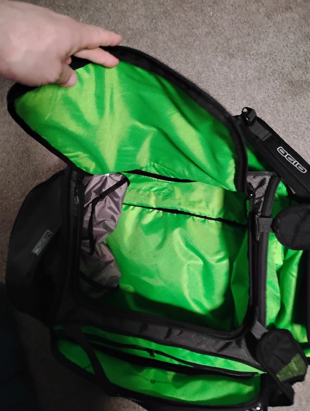OGIO Endurance 9.0 Triathlon Bag - Massive 75L Expandable Duffel - photo 3