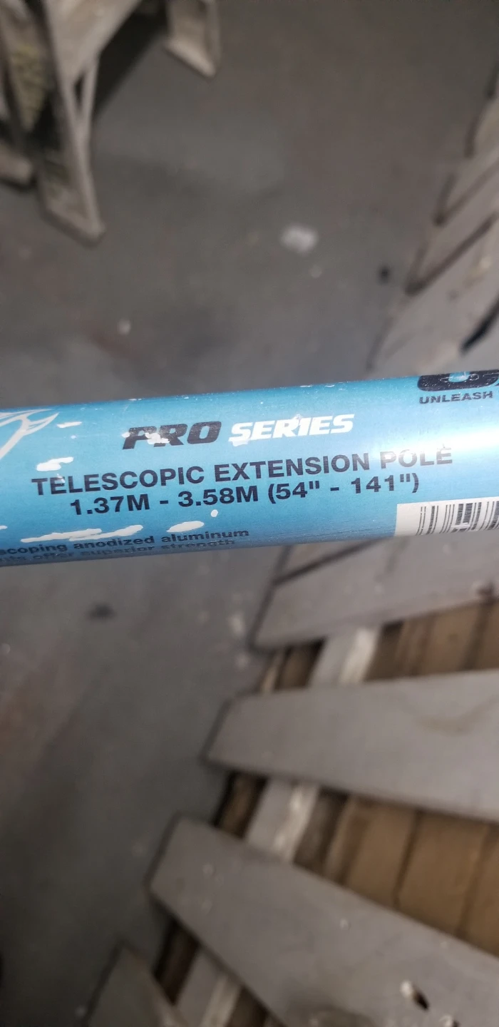PRO SERIES Telescopic Extension Pole 1.37M - 3.58M