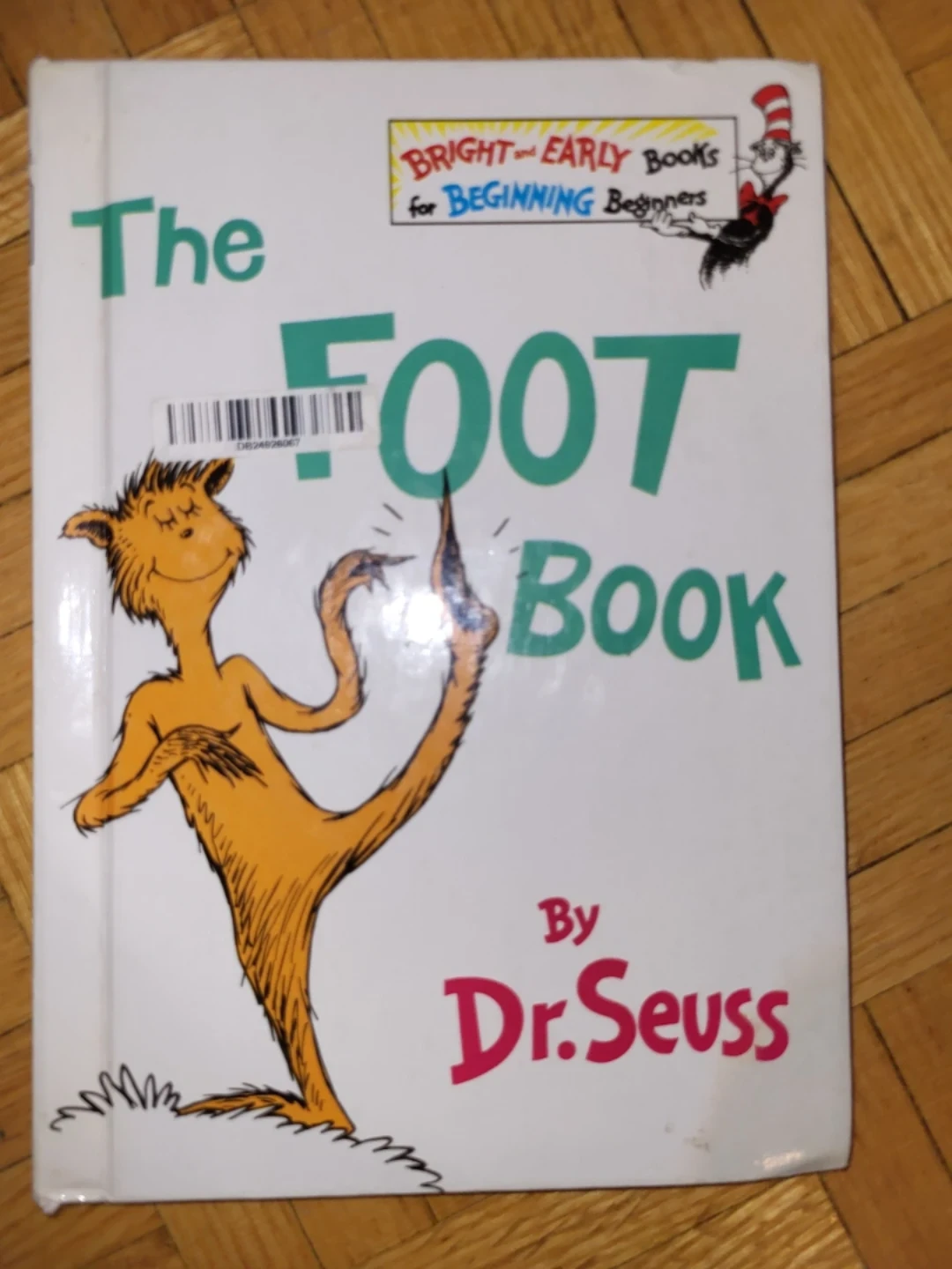 ⚽️ The Foot Book by Dr. Seuss (Hardcover)